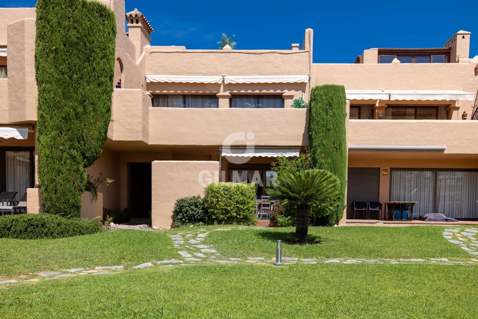1 soverom Leilighet til salgs i Estepona med svømmebasseng - € 290 000 (Ref: 9216310)