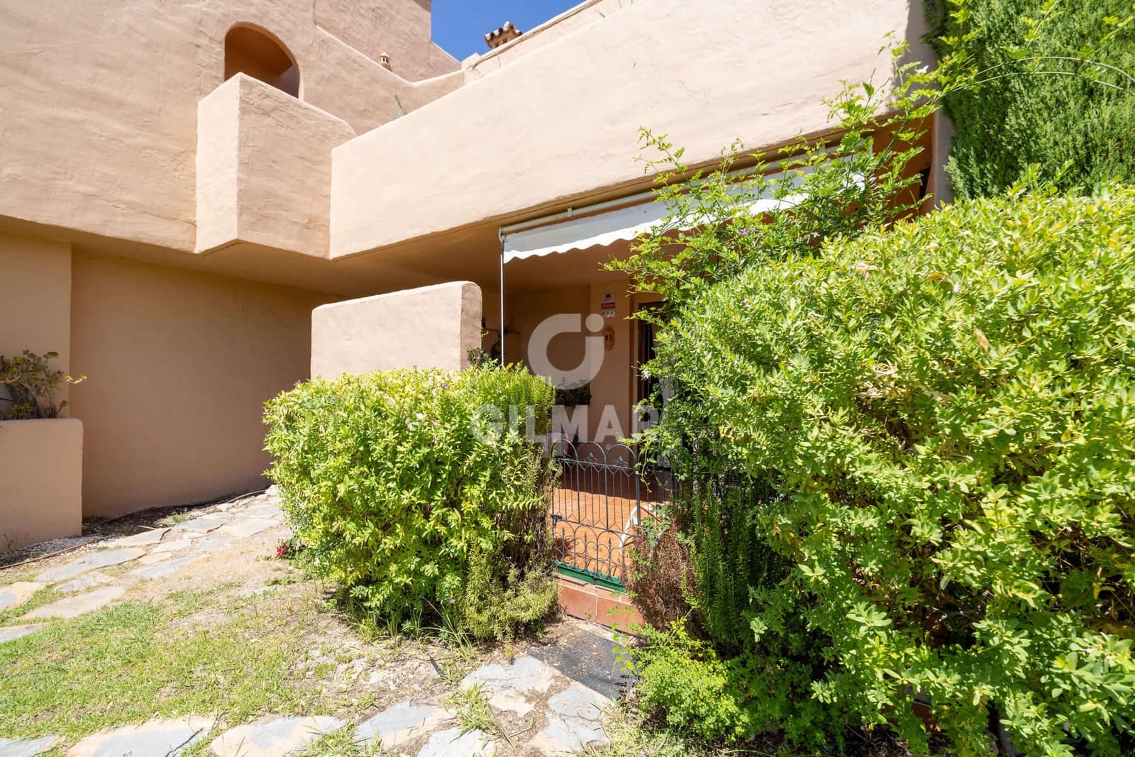 1 soverom Leilighet til salgs i Estepona med svømmebasseng - € 290 000 (Ref: 9216310)