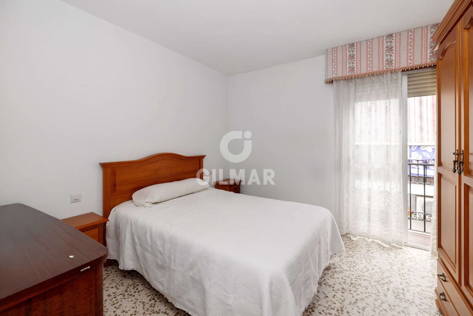 4 soveværelse Semi-Rækkehus til salg i Estepona - € 515.000 (Ref: 9216311)