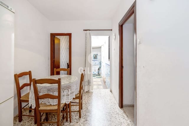 4 slaapkamer Halfvrijstaande villa te koop in Centro, Estepona - € 515.000 (Ref: 9216311)