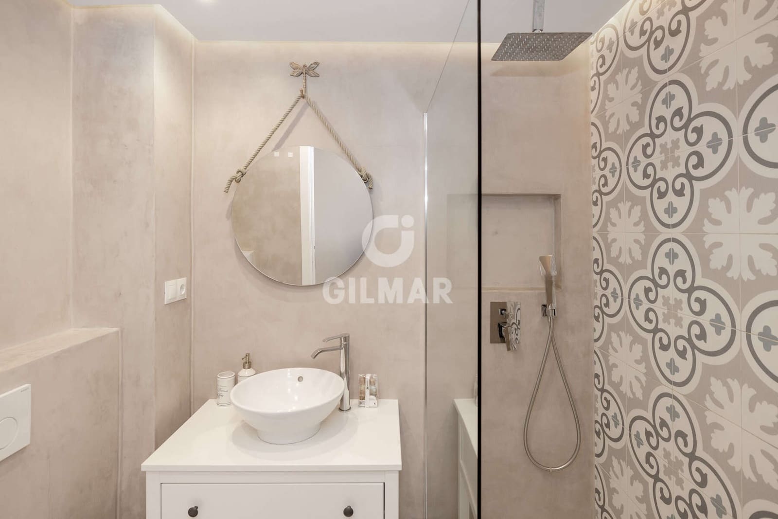 1 slaapkamer Flat te koop in Estepona - € 310.000 (Ref: 9216312)