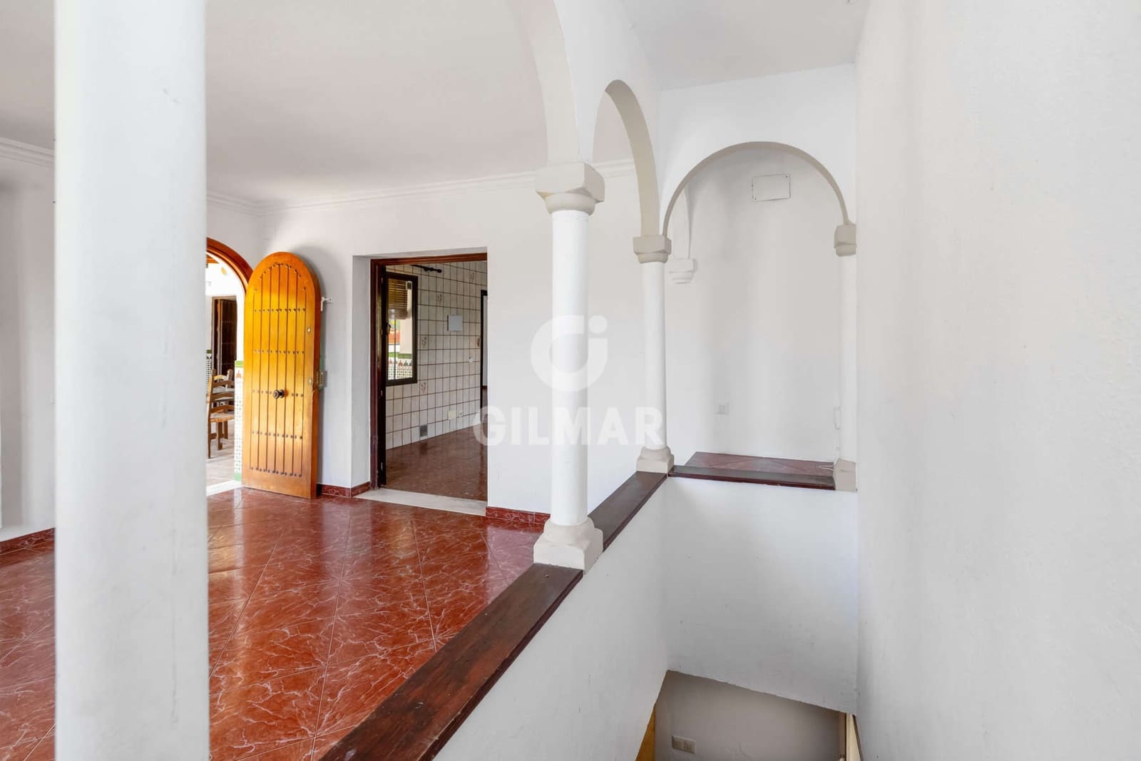 3 soveværelse Villa til salg i New Golden Mile med swimmingpool garage - € 700.000 (Ref: 9216313)