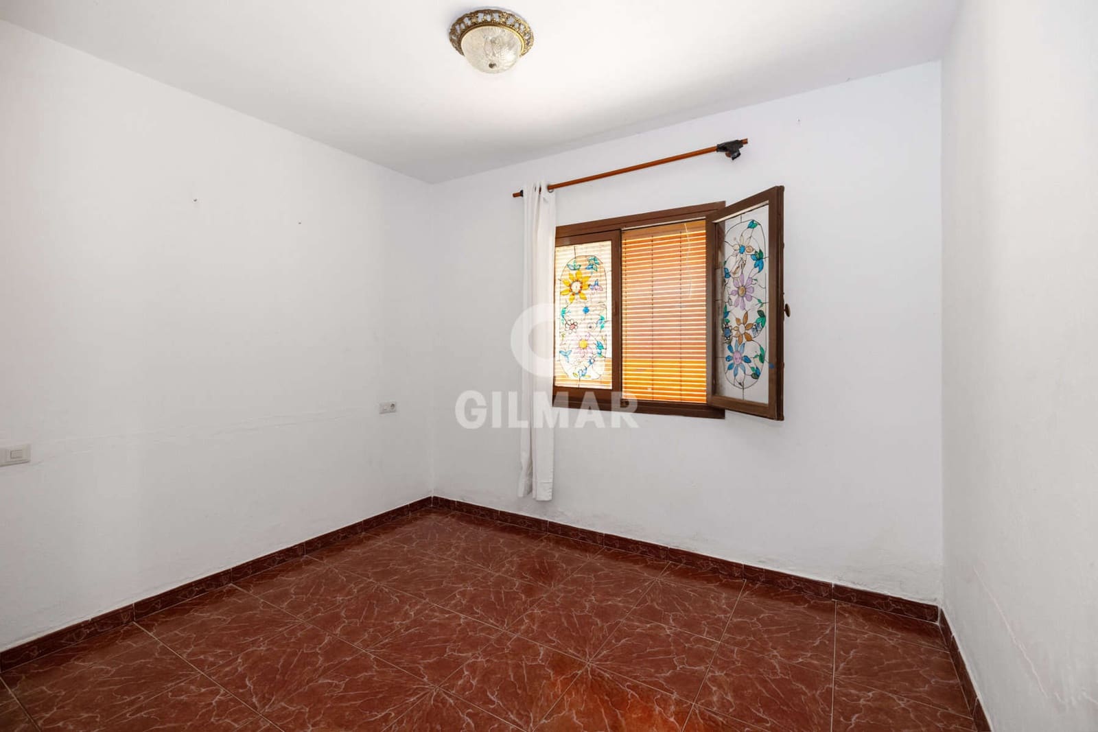 3 soveværelse Villa til salg i New Golden Mile med swimmingpool garage - € 700.000 (Ref: 9216313)