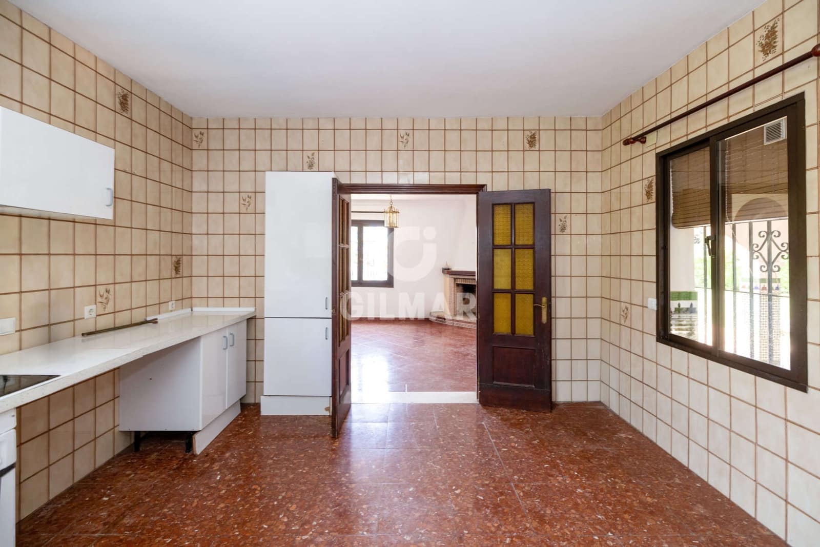 3 soveværelse Villa til salg i New Golden Mile med swimmingpool garage - € 700.000 (Ref: 9216313)