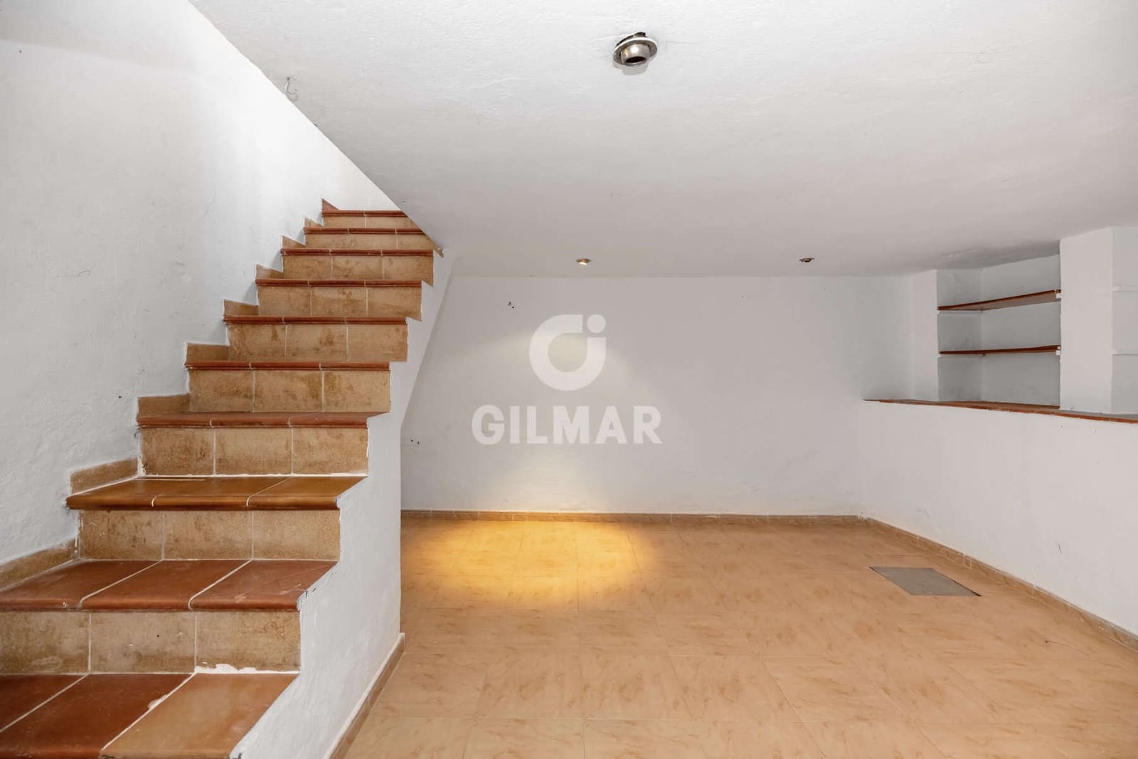 3 soveværelse Villa til salg i New Golden Mile med swimmingpool garage - € 700.000 (Ref: 9216313)