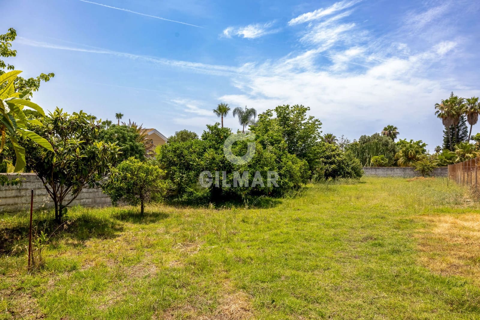 3 soveværelse Villa til salg i New Golden Mile med swimmingpool garage - € 700.000 (Ref: 9216313)