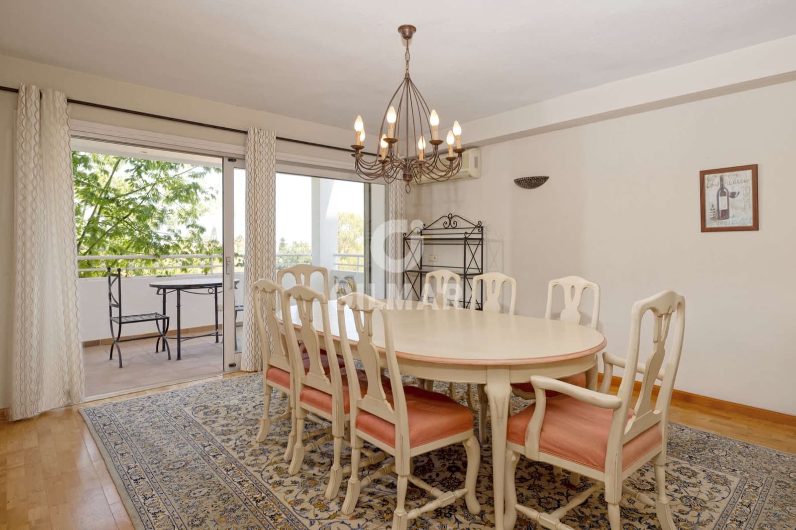 4 soveværelse Lejlighed til salg i Estepona med swimmingpool garage - € 679.000 (Ref: 9216314)