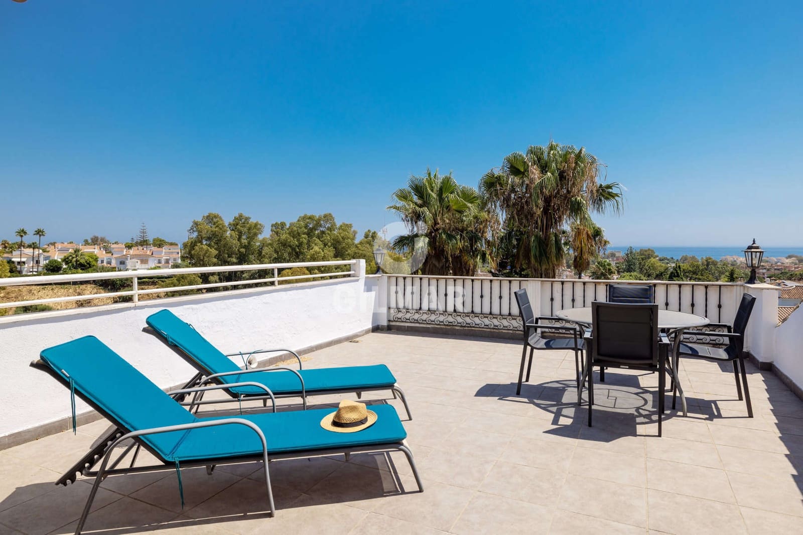 4 soveværelse Lejlighed til salg i Estepona med swimmingpool garage - € 679.000 (Ref: 9216314)