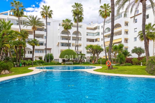 4 bedroom Flat for sale in Nueva Atalaya, Estepona with pool garage - € 679,000 (Ref: 9216314)