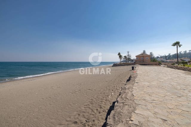 3 bedroom Penthouse for sale in Bahía Dorada, Estepona with pool garage - € 675,000 (Ref: 9216318)