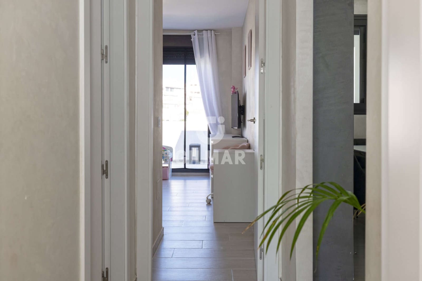 3 sovrum Takvåning till salu i Estepona med pool garage - 675 000 € (Ref: 9216318)