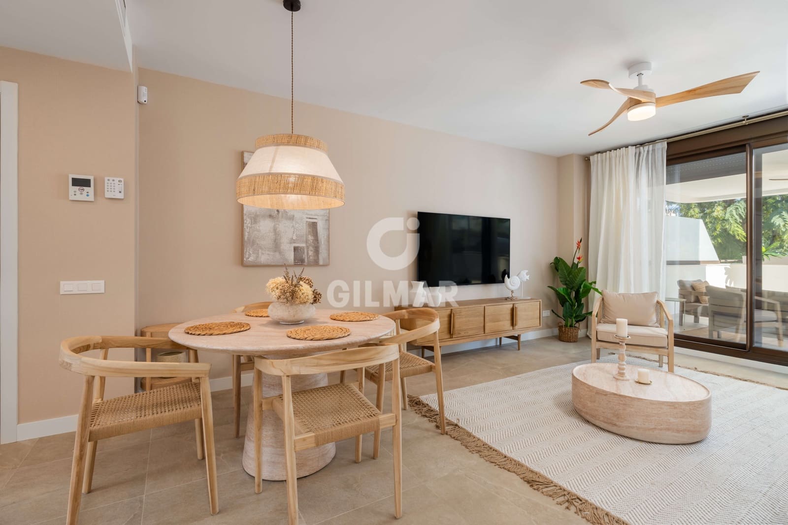 2 quarto Apartamento para venda em Estepona com garagem - 650 000 € (Ref: 9216319)