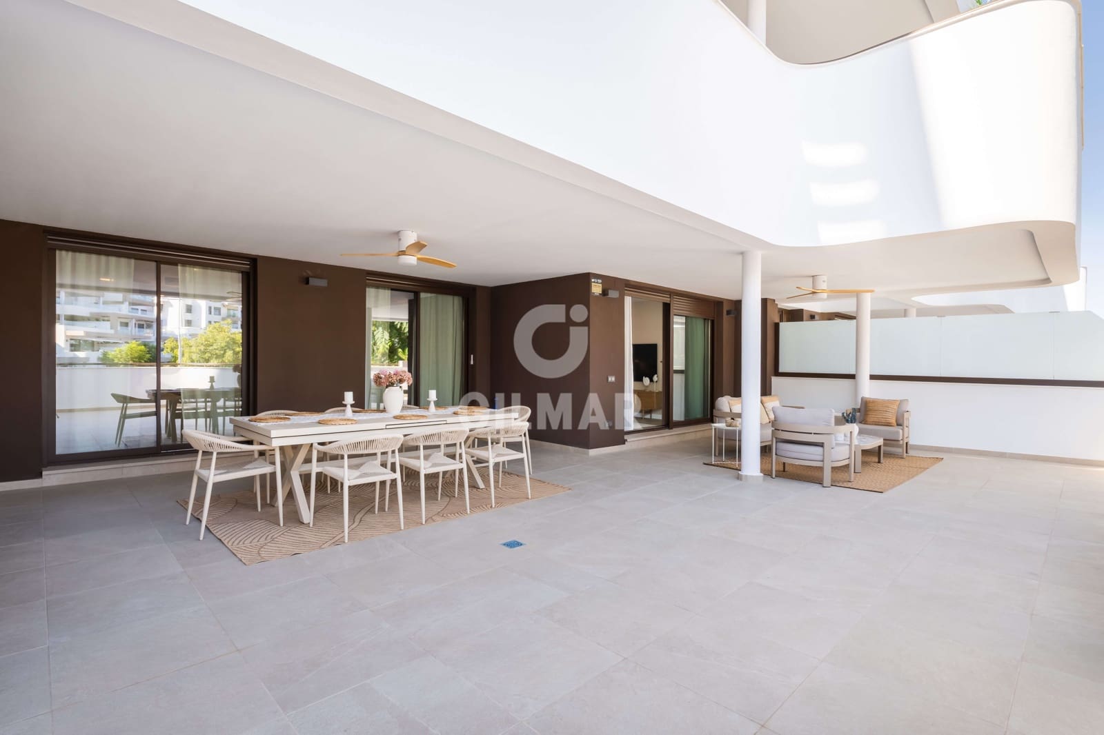 2 quarto Apartamento para venda em Estepona com garagem - 650 000 € (Ref: 9216319)