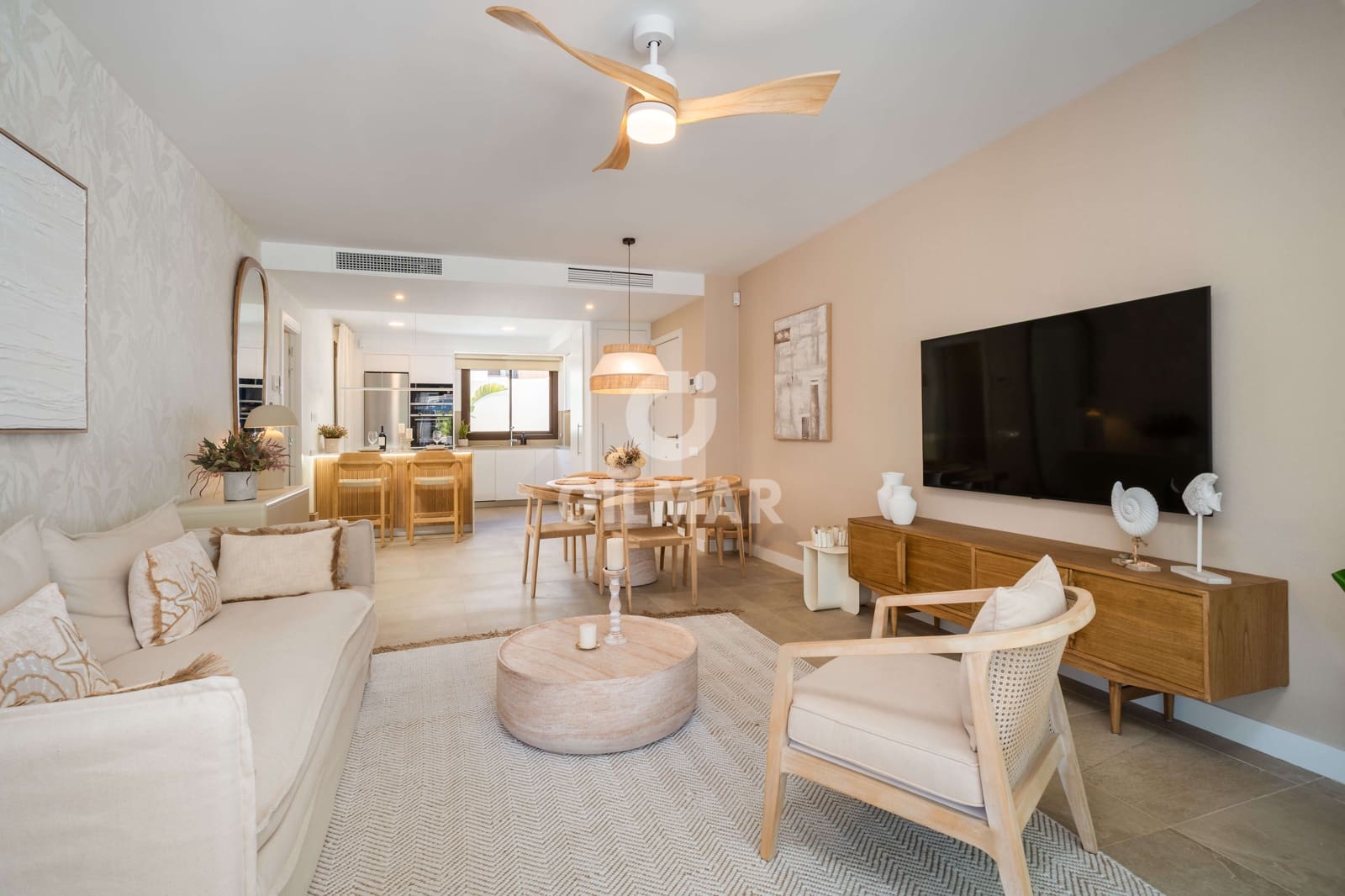 2 quarto Apartamento para venda em Estepona com garagem - 650 000 € (Ref: 9216319)