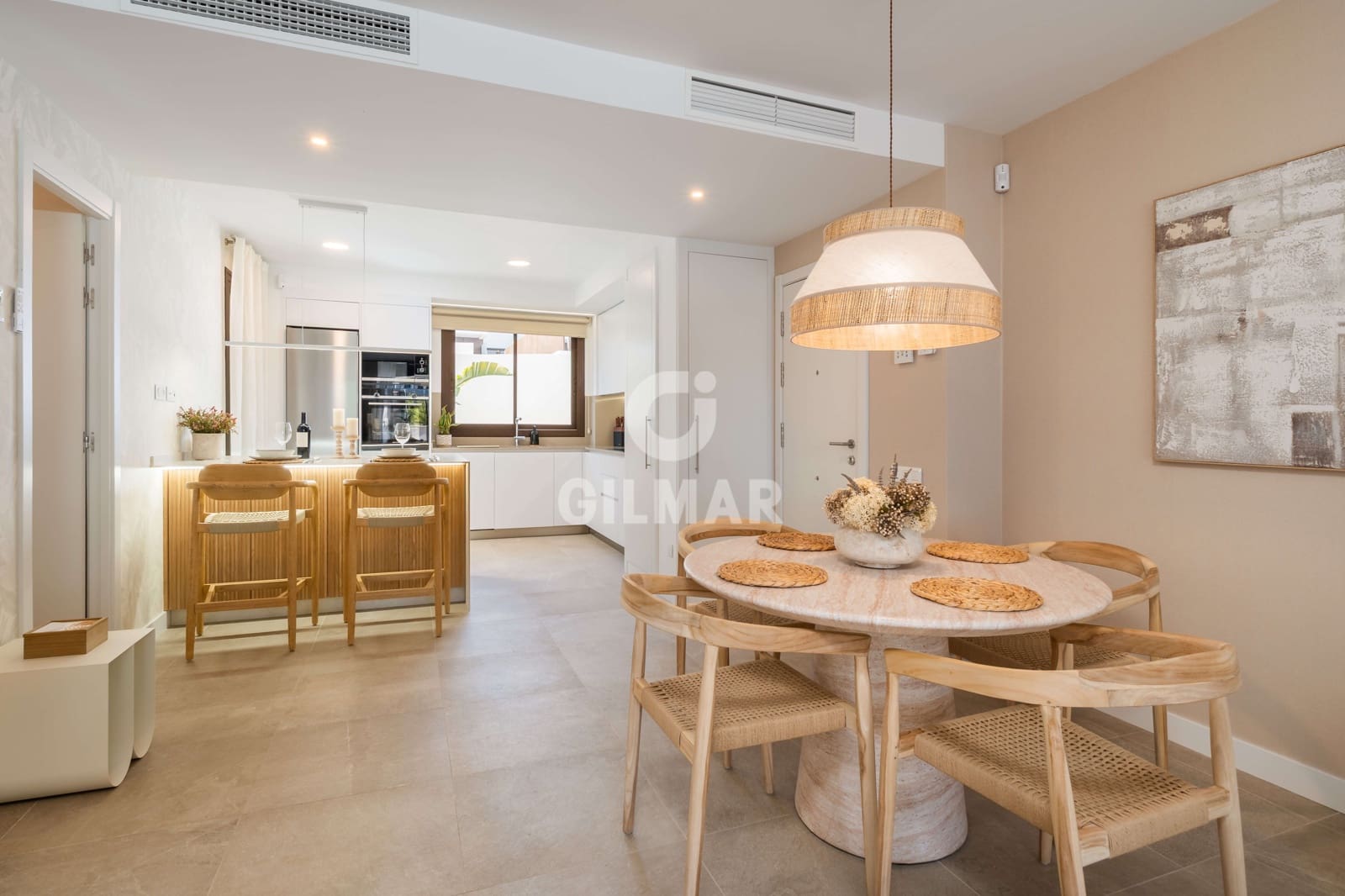 2 quarto Apartamento para venda em Estepona com garagem - 650 000 € (Ref: 9216319)