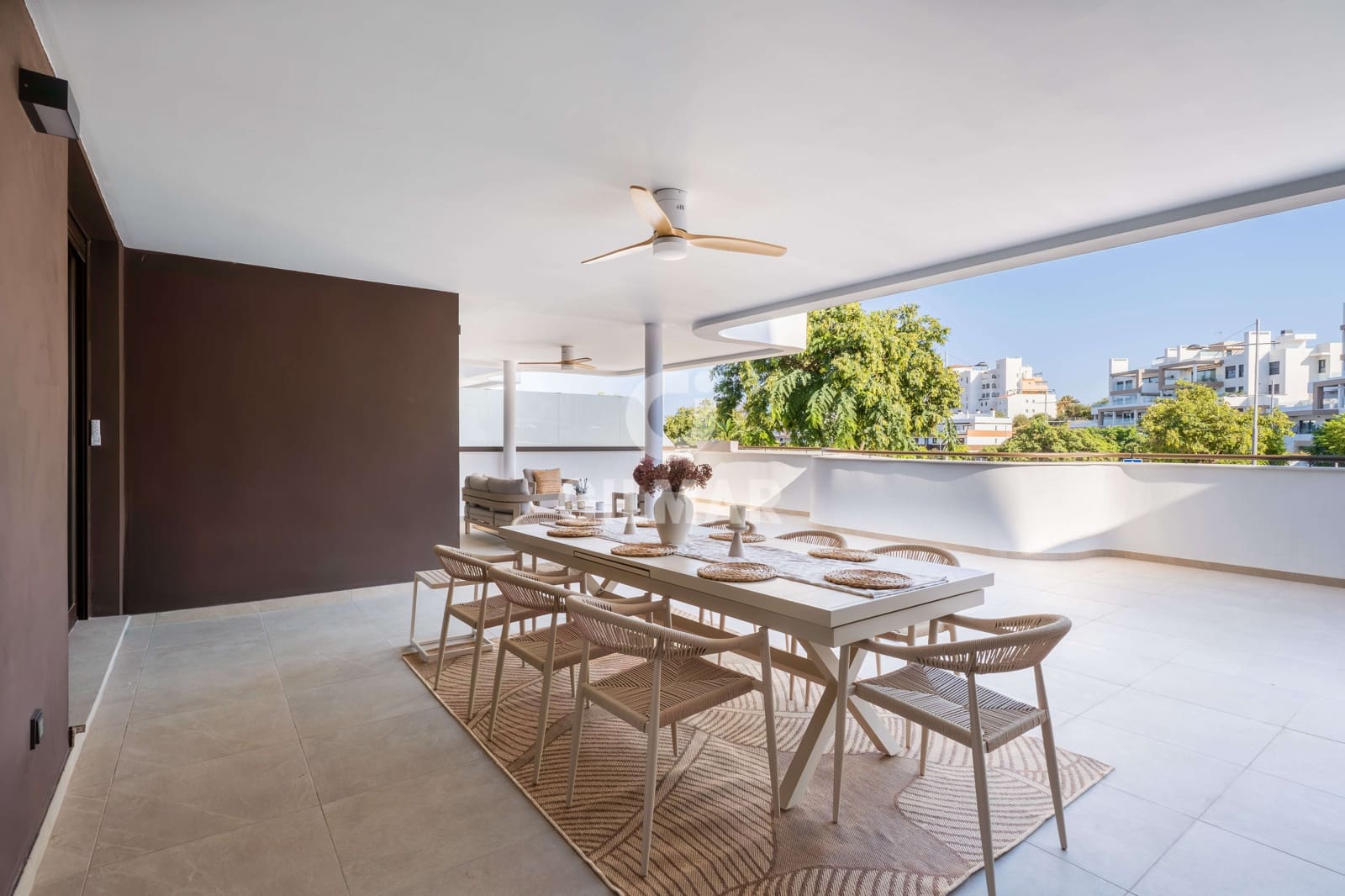 2 quarto Apartamento para venda em Estepona com garagem - 650 000 € (Ref: 9216319)