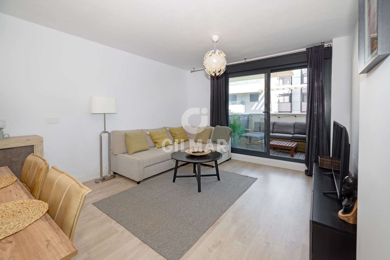 2 soveværelse Lejlighed til salg i Estepona med swimmingpool - € 389.000 (Ref: 9216320)