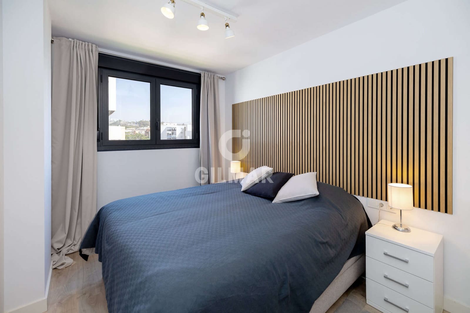 2 soveværelse Lejlighed til salg i Estepona med swimmingpool - € 389.000 (Ref: 9216320)