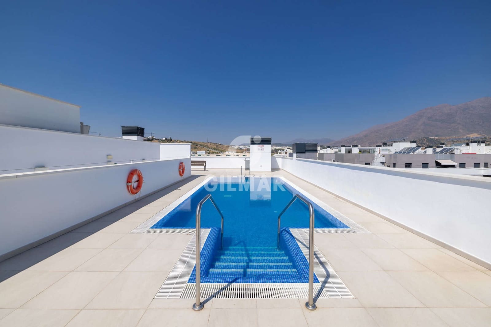 2 soveværelse Lejlighed til salg i Estepona med swimmingpool - € 389.000 (Ref: 9216320)