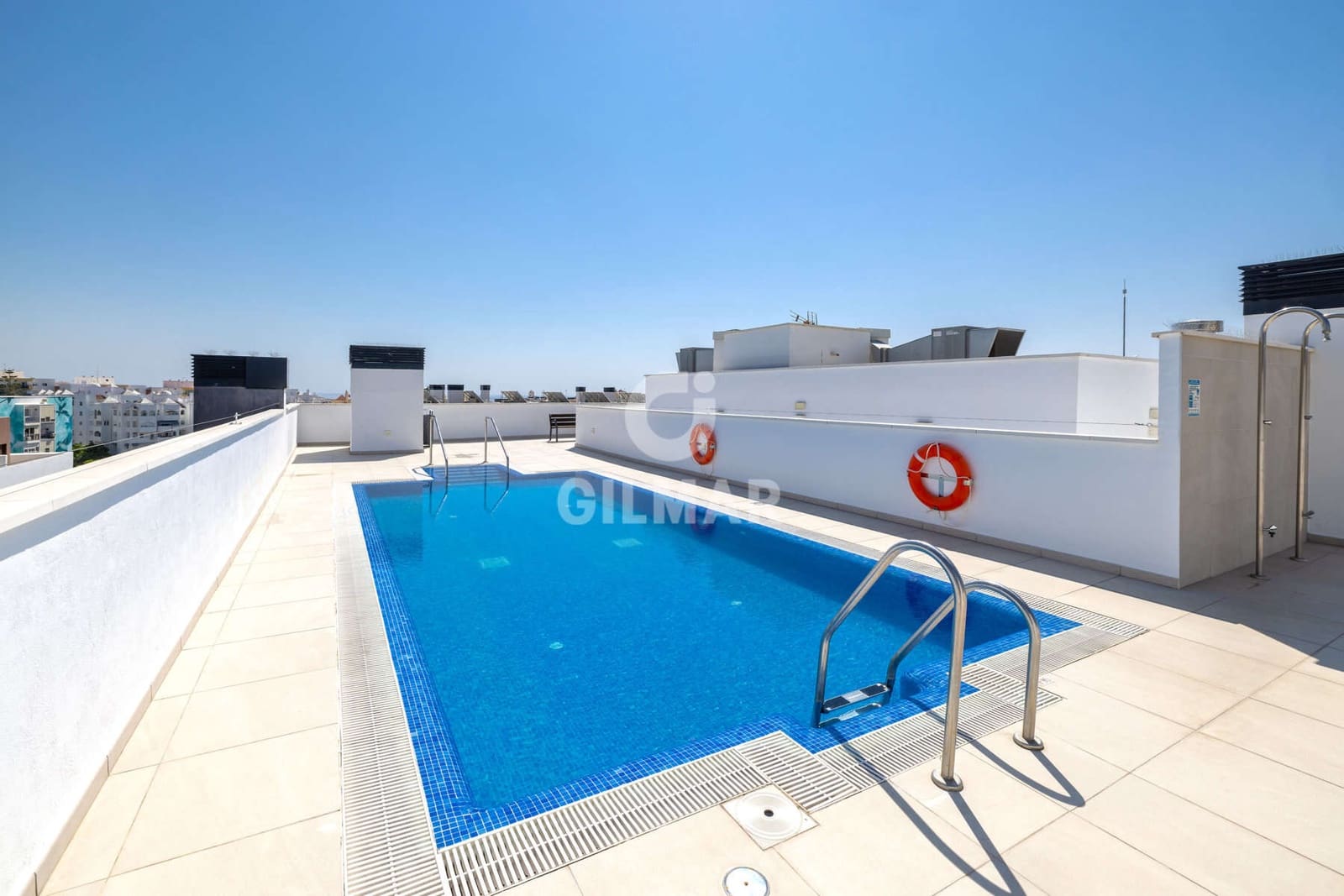 2 soveværelse Lejlighed til salg i Estepona med swimmingpool - € 389.000 (Ref: 9216320)