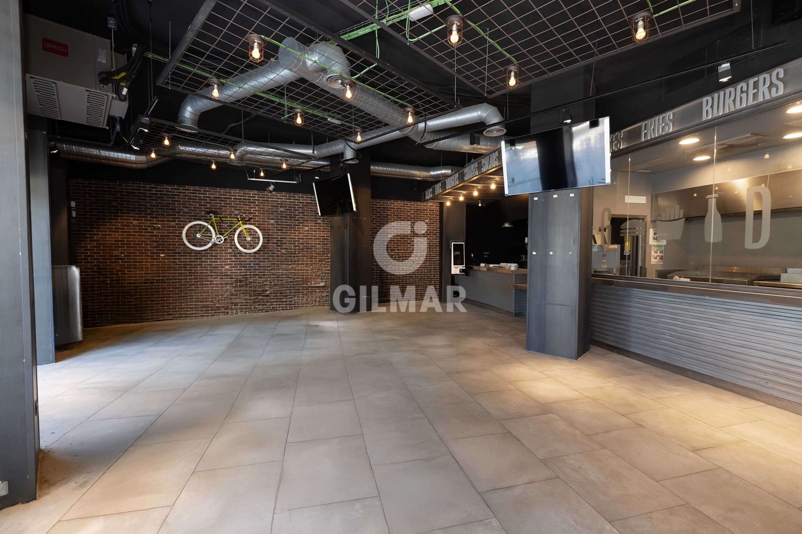 Erhverv til salg i Malaga by med garage - € 900.000 (Ref: 9216322)