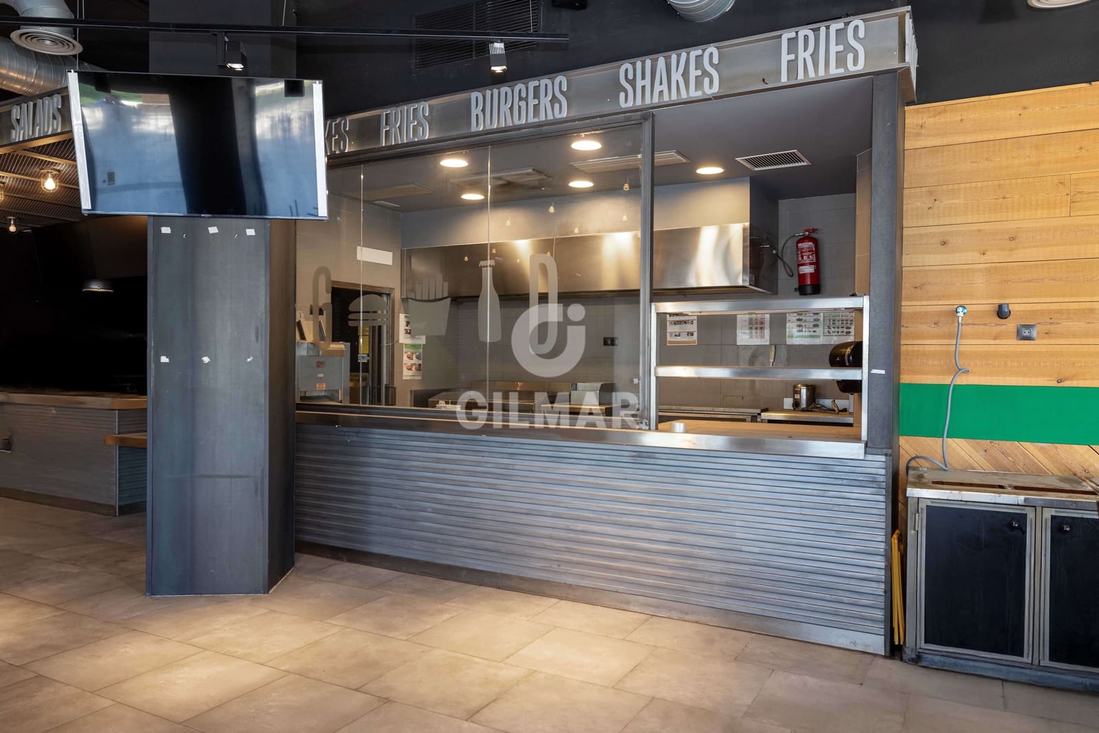 Erhverv til salg i Malaga by med garage - € 900.000 (Ref: 9216322)