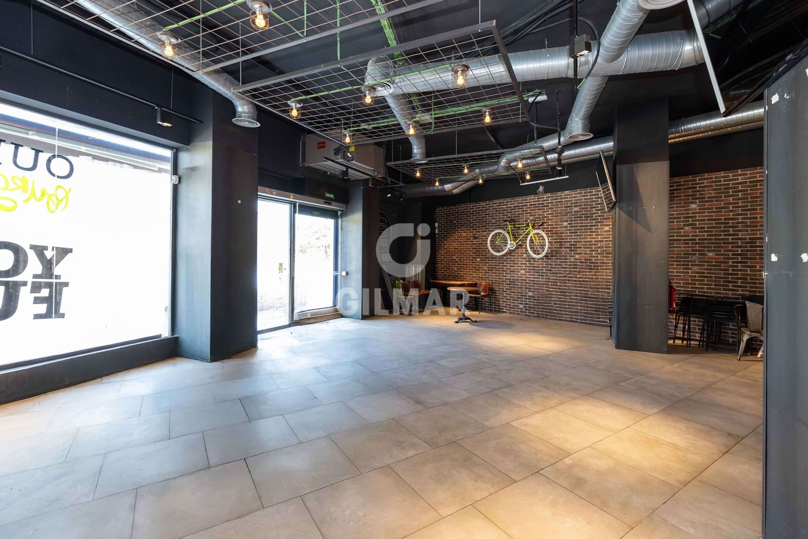 Erhverv til salg i Malaga by med garage - € 900.000 (Ref: 9216322)