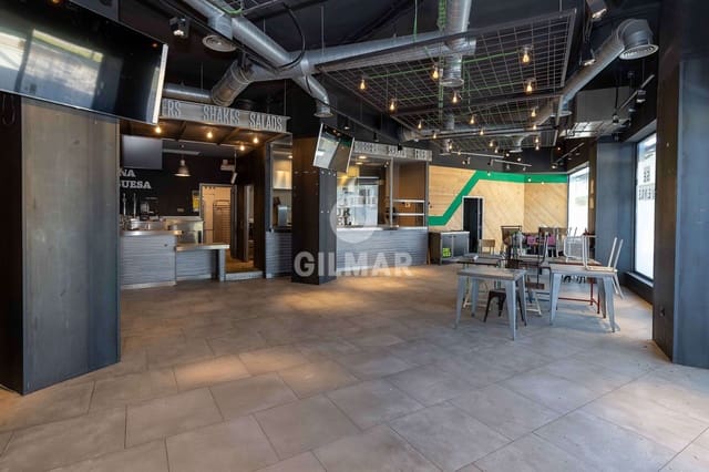 Kommersiell til salgs i Teatinos, Málaga by med garasje - € 900 000 (Ref: 9216322)