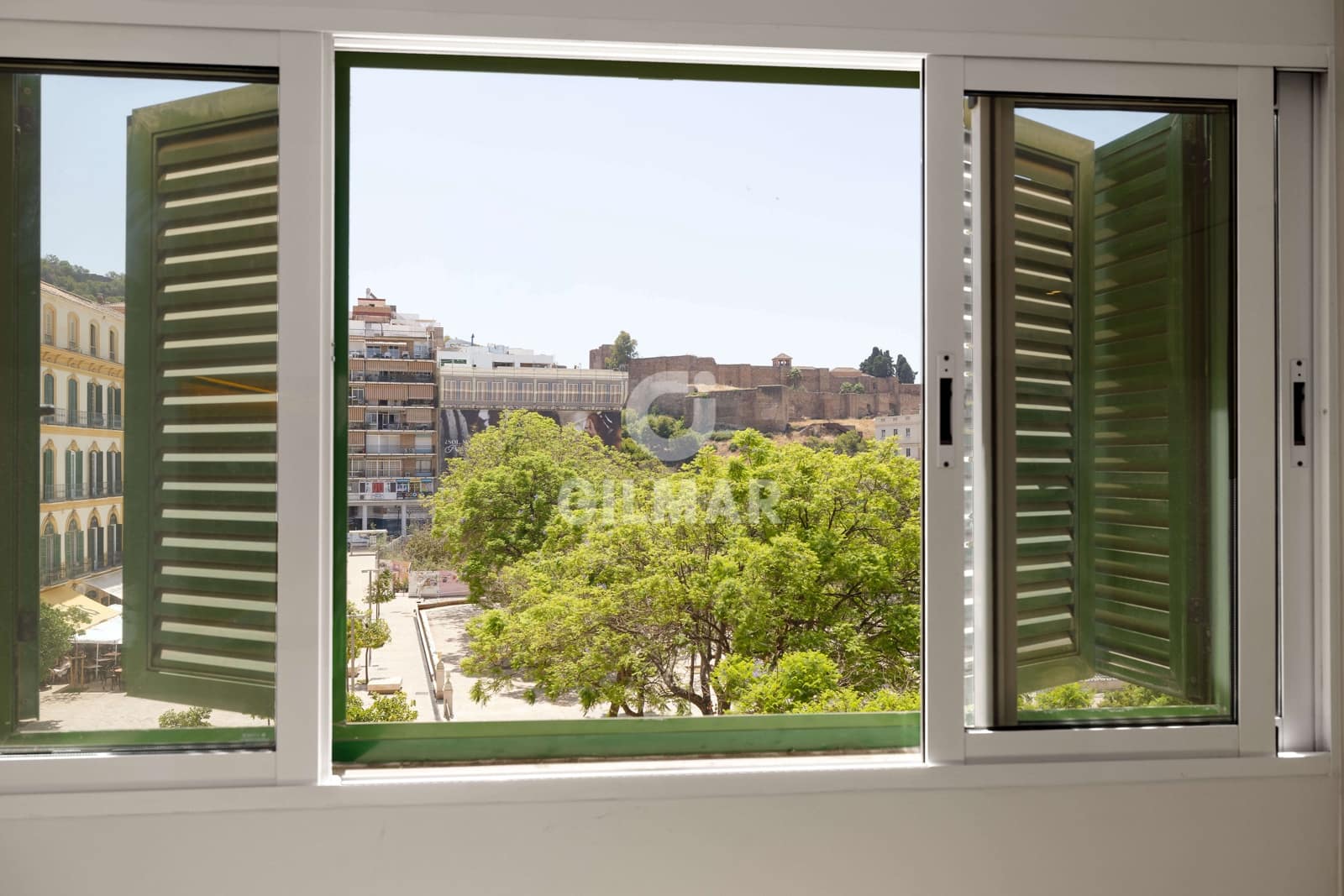 2 soveværelse Lejlighed til salg i Malaga by - € 799.000 (Ref: 9216323)