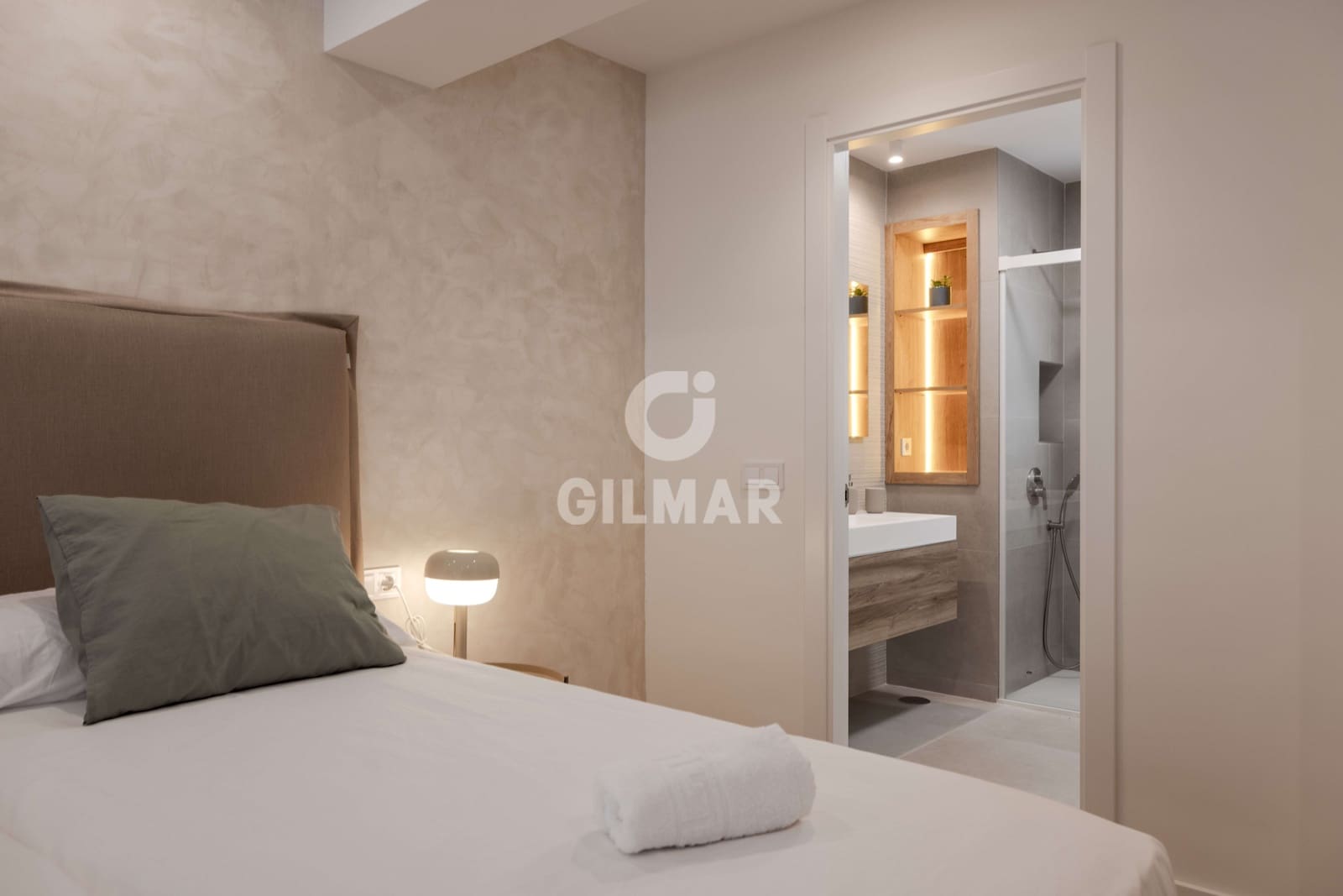 2 soveværelse Lejlighed til salg i Malaga by - € 799.000 (Ref: 9216323)