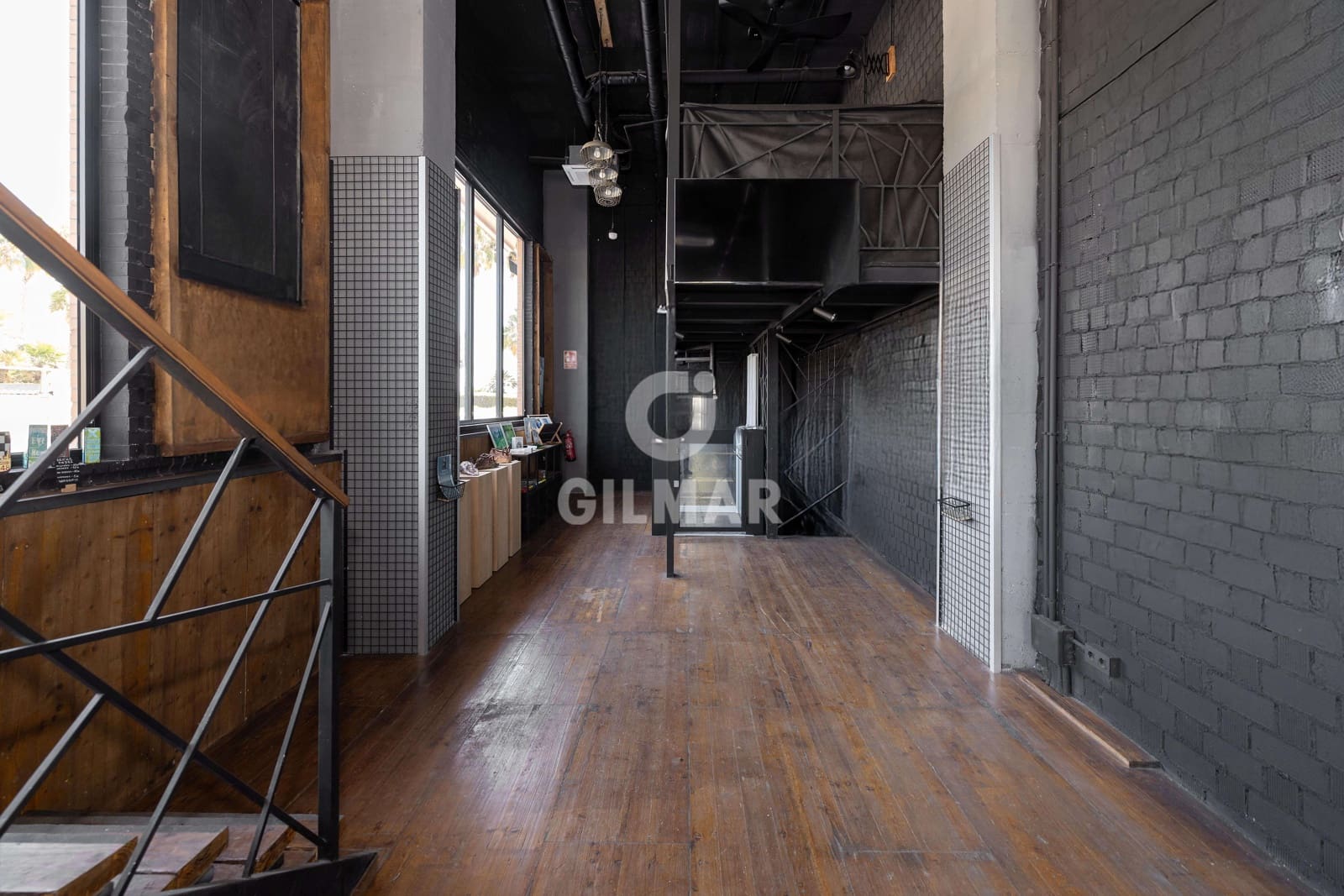 Erhverv til salg i Malaga by - € 900.000 (Ref: 9216328)