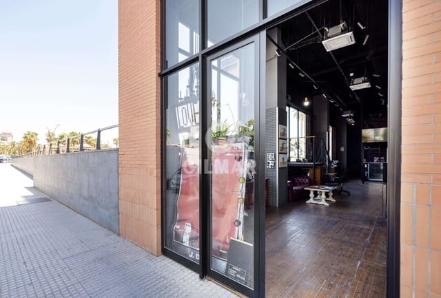 Kommersiell til salgs i Huelin, Málaga by - € 900 000 (Ref: 9216328)