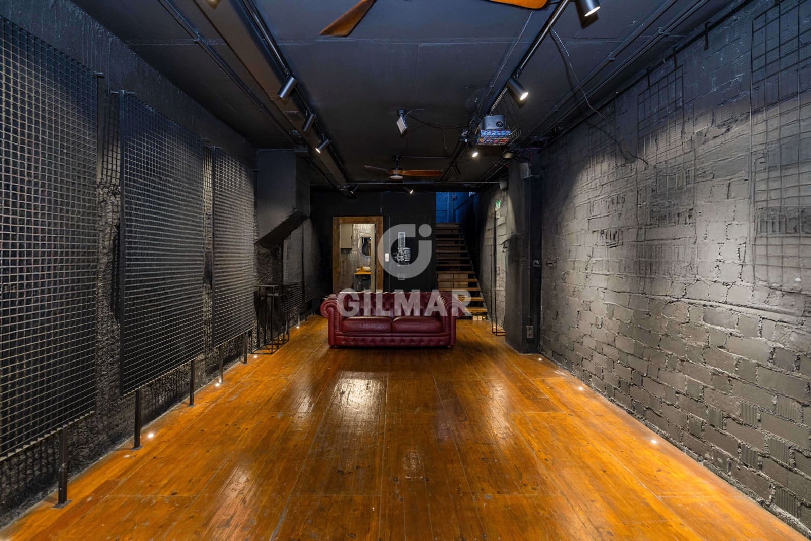 Erhverv til salg i Malaga by - € 900.000 (Ref: 9216328)