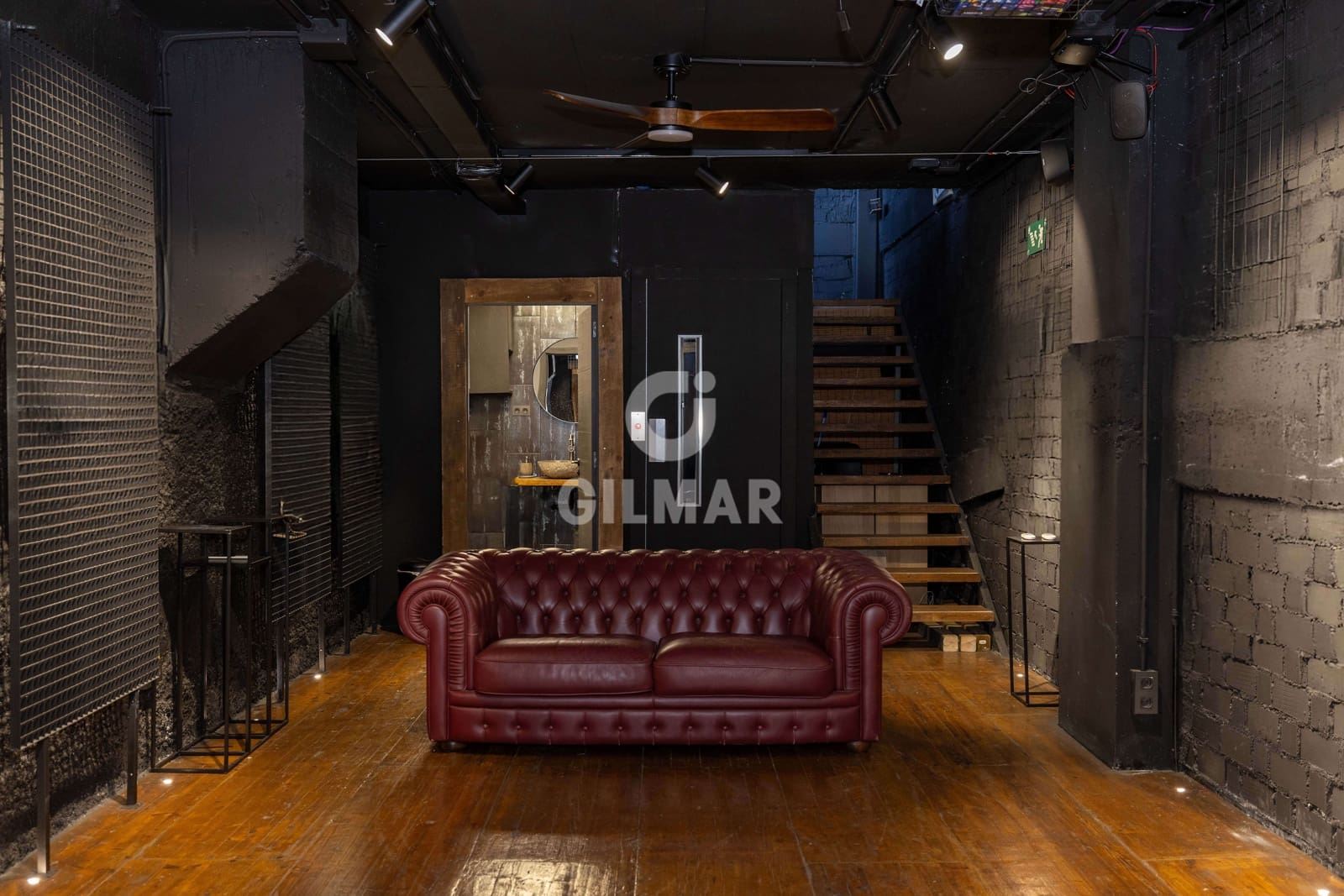 Erhverv til salg i Malaga by - € 900.000 (Ref: 9216328)