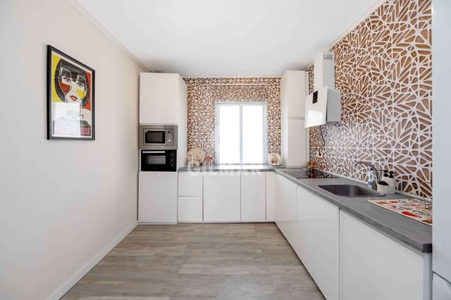 5 sovrum Radhus till salu i San Pedro de Alcántara Pueblo, Marbella - 450 000 € (Ref: 9216596)