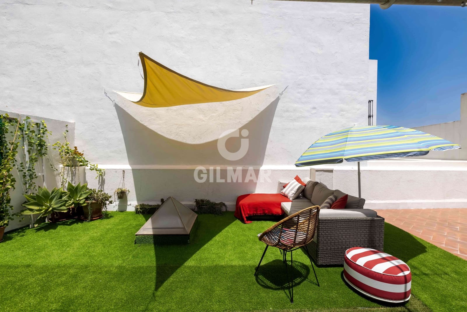 5 soverom Rekkehus til salgs i San Pedro de Alcantara - € 450 000 (Ref: 9216596)