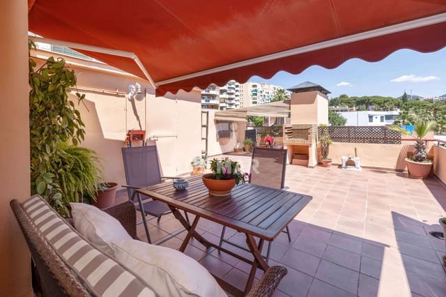 2 slaapkamer Penthouse te koop in El Limonar, Málaga stad met garage - € 680.000 (Ref: 9216774)