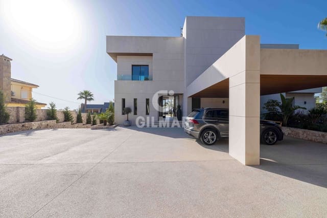 6 soveværelse Villa til salg i El Olivar, Málaga by med swimmingpool - € 4.000.000 (Ref: 9216775)