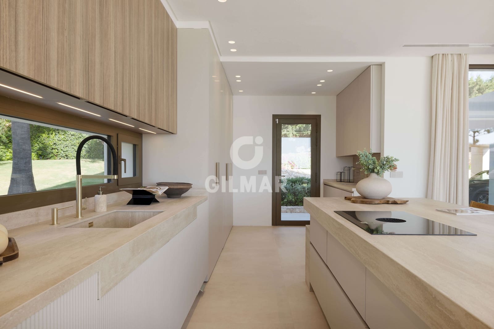 6 soveværelse Villa til salg i Malaga by med swimmingpool - € 4.000.000 (Ref: 9216775)