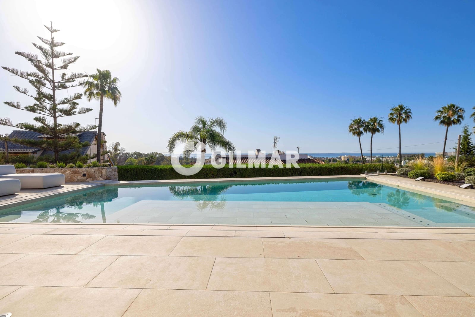 6 bedroom Villa for sale in Churriana with pool - € 3,950,000 (Ref: 9216775)