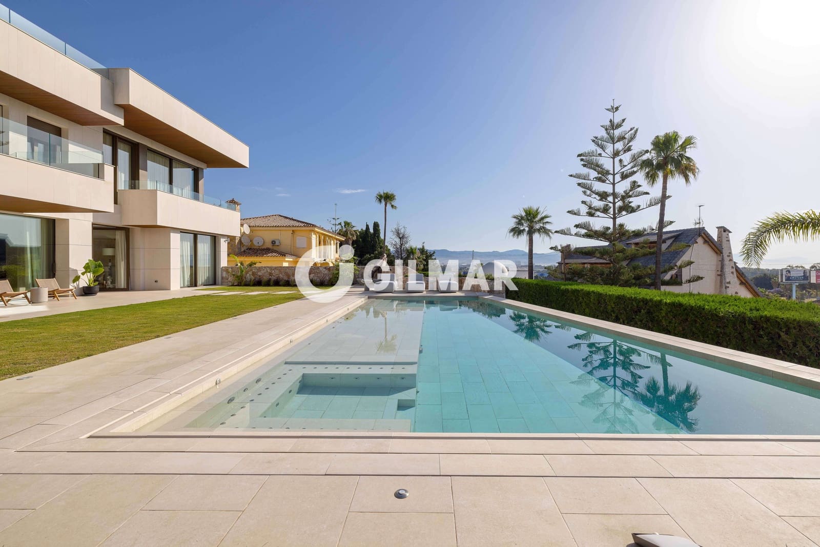 6 bedroom Villa for sale in Churriana with pool - € 3,950,000 (Ref: 9216775)