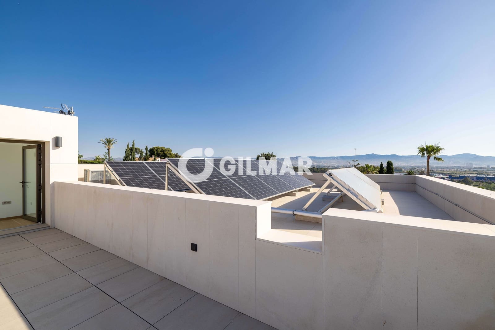 6 bedroom Villa for sale in Churriana with pool - € 3,950,000 (Ref: 9216775)