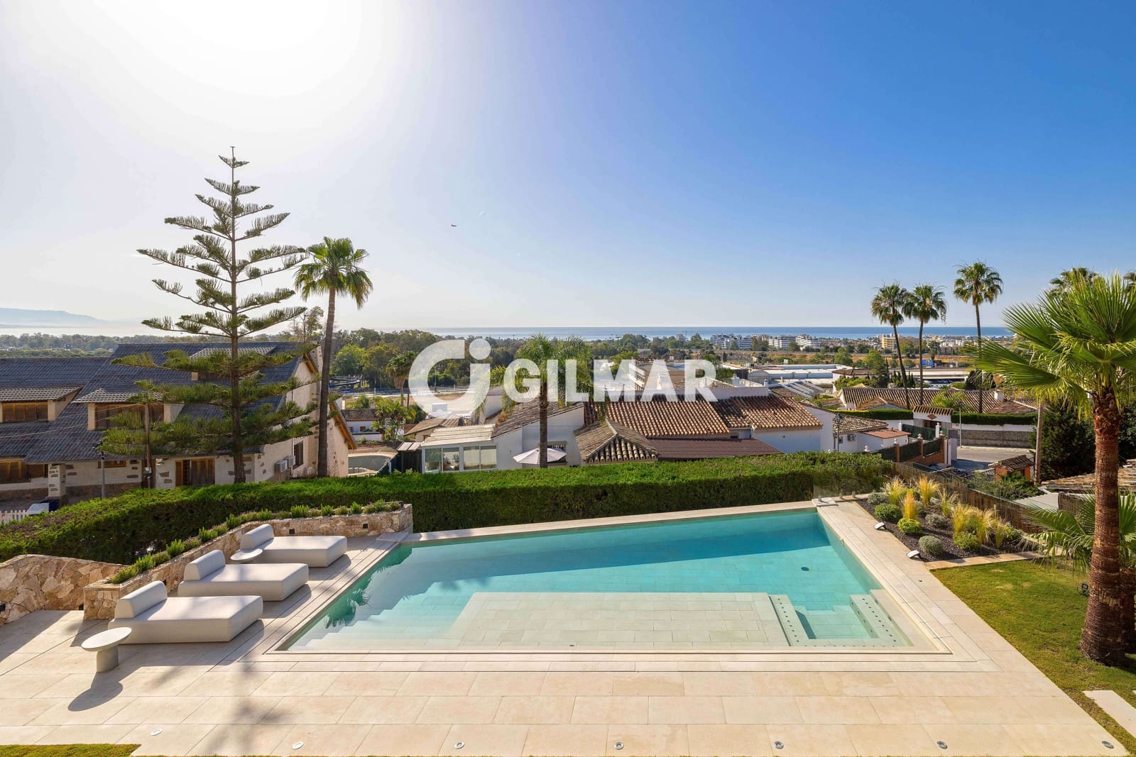 6 bedroom Villa for sale in Churriana with pool - € 3,950,000 (Ref: 9216775)