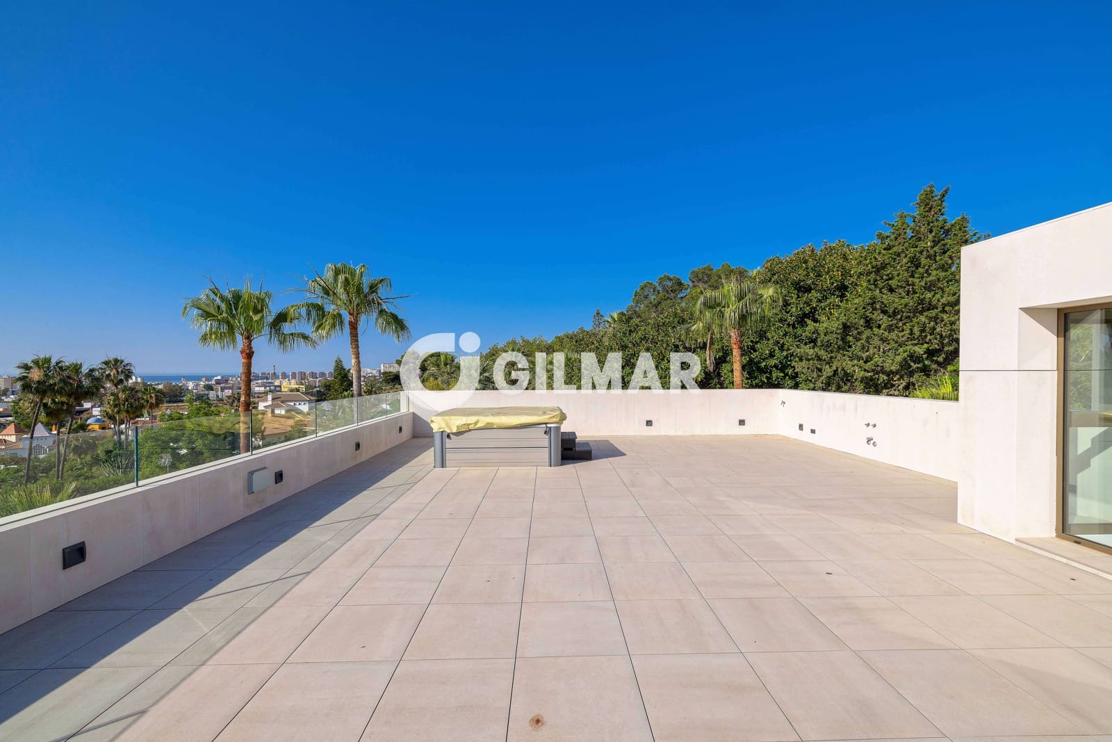 6 bedroom Villa for sale in Churriana with pool - € 3,950,000 (Ref: 9216775)
