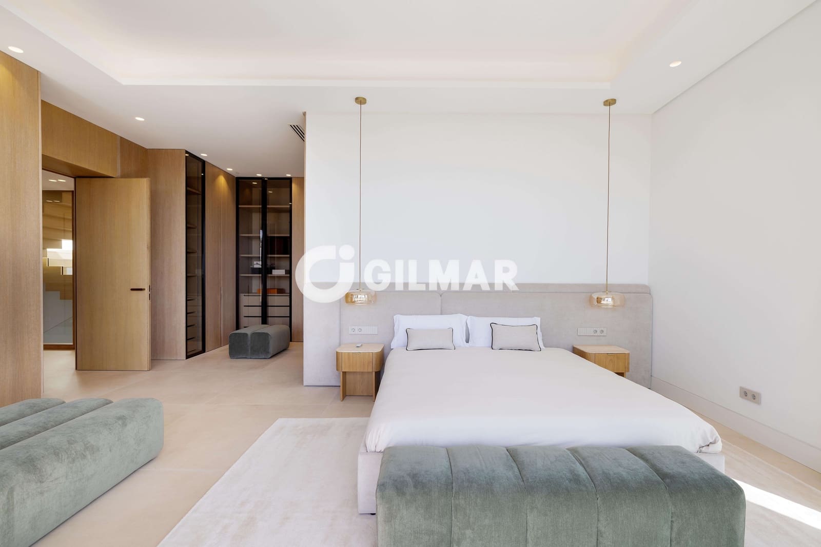 6 bedroom Villa for sale in Churriana with pool - € 3,950,000 (Ref: 9216775)