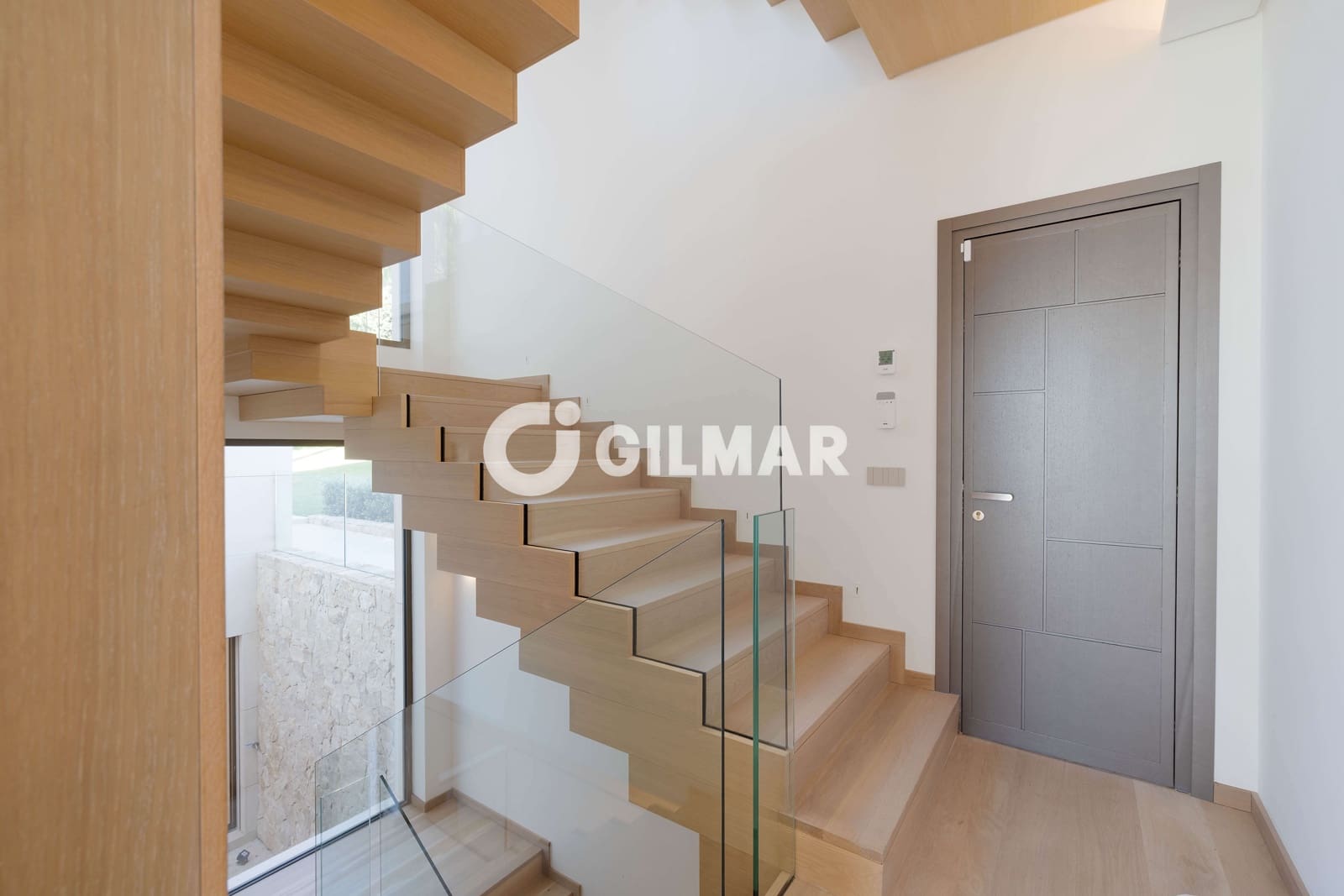 6 bedroom Villa for sale in Churriana with pool - € 3,950,000 (Ref: 9216775)