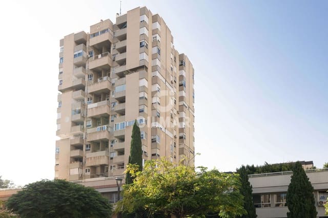 4 makuuhuone Asunto myytävänä paikassa Centro, Málaga kaupunki mukana 
autotalli - 640 000 € (Ref: 9216776)