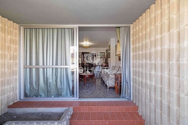 4 makuuhuone Asunto myytävänä paikassa Centro, Málaga kaupunki mukana 
autotalli - 640 000 € (Ref: 9216776)