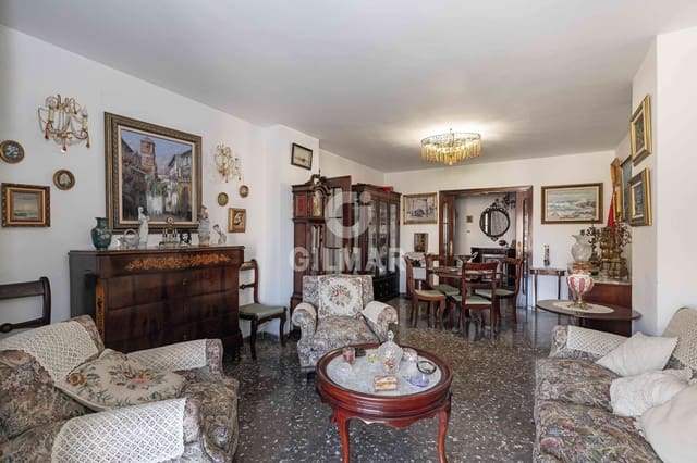 4 makuuhuone Asunto myytävänä paikassa Centro, Málaga kaupunki mukana 
autotalli - 640 000 € (Ref: 9216776)