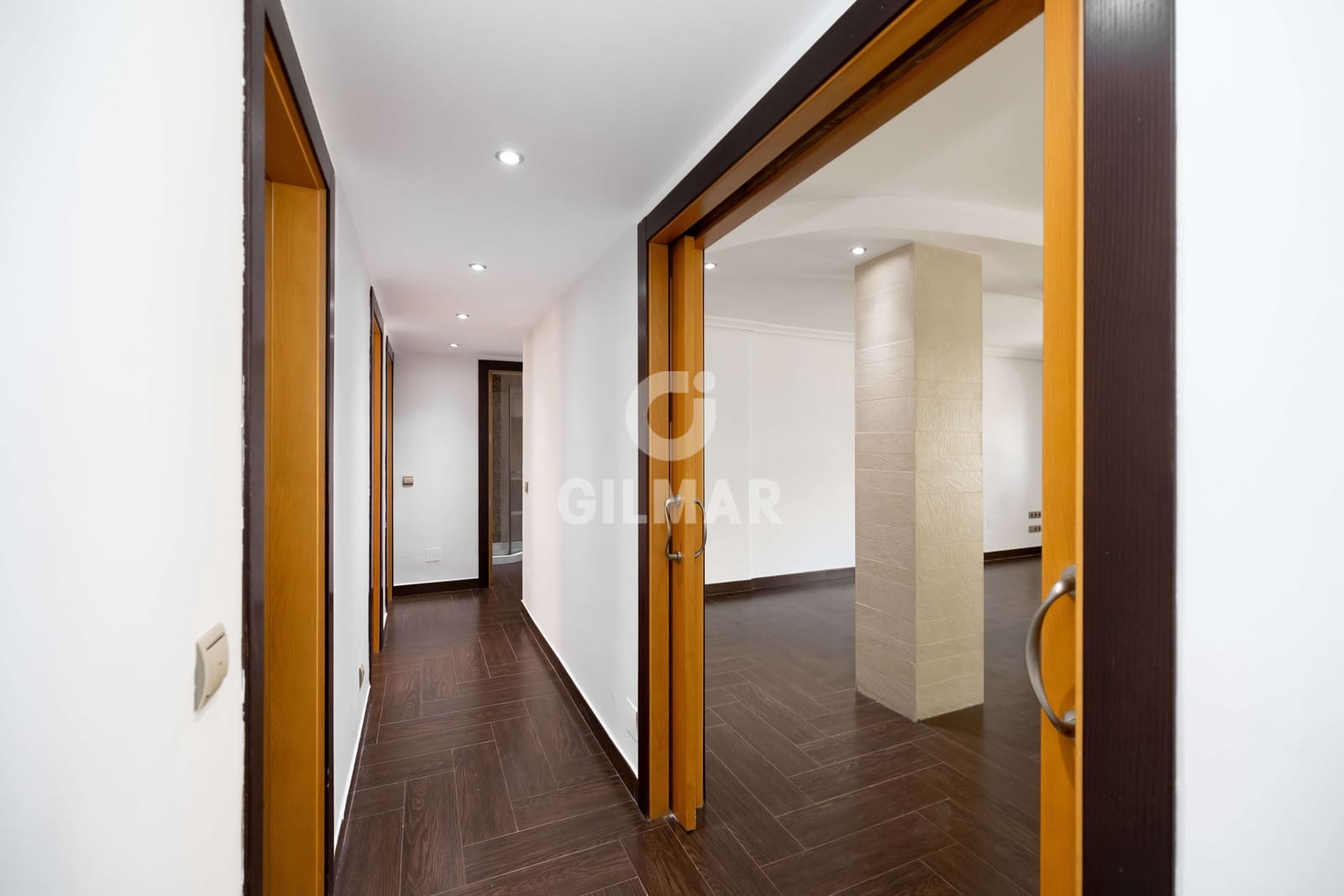 3 slaapkamer Flat te koop in Malaga stad met garage - € 575.000 (Ref: 9216777)